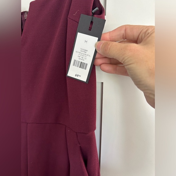 NWT dynamite v-notch empire waist  jumpsuit - Picture 2 of 3